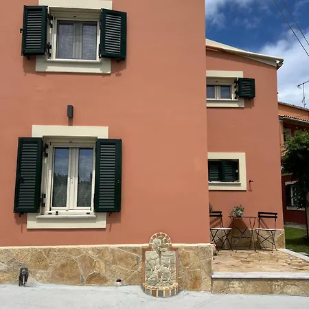 Spitaki Ferienhaus *