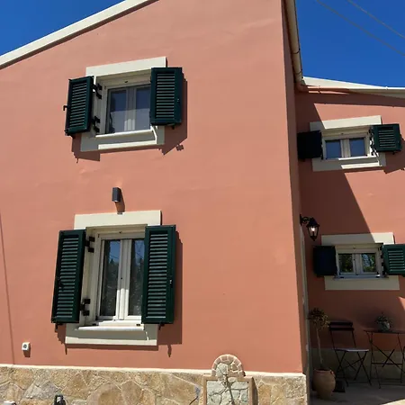 Spitaki 別荘 Alepou